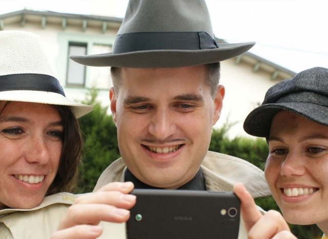  Detectives while solving the case